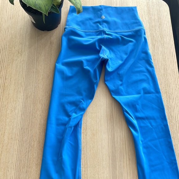 Lululemon Wunder Unders - Picture 4 of 7